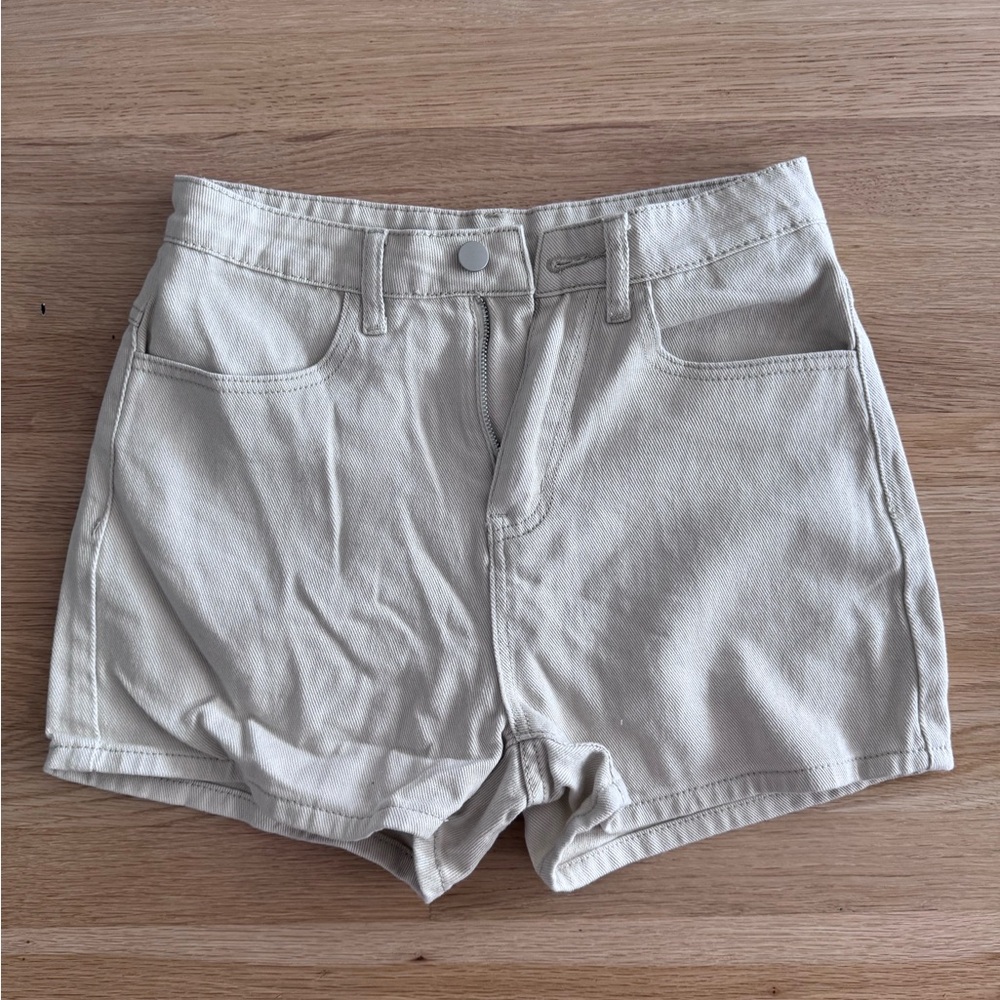 Women's Tan Shorts